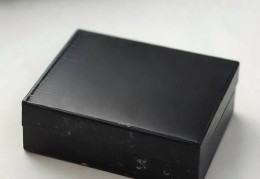 指纹锁小黑盒：揭秘真假鉴别技巧