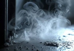 高层防盗门为何会发出蒸汽声？揭秘原因