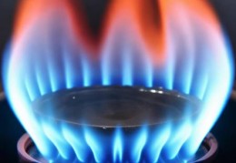 煤气热水器火焰为什么会变红？原因揭秘