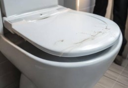 智能马桶底座不上水原因及解决方法