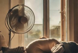 夏日不吹空调，如何有效减少出汗？