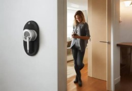 指纹锁：守护家门的智能之选