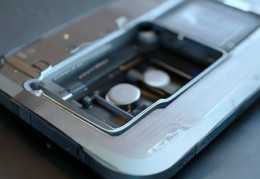 老式防盗门电池更换教程