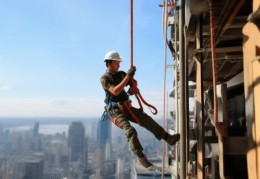 安装空调高空作业费用解析