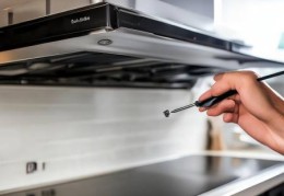 家用油烟机回风口拆装教程