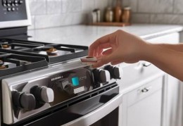 燃气灶卡安装教程：轻松掌握正确插卡方法